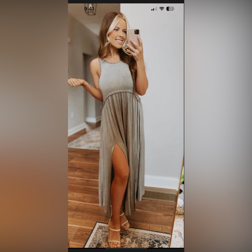 Maxi side slit dress
